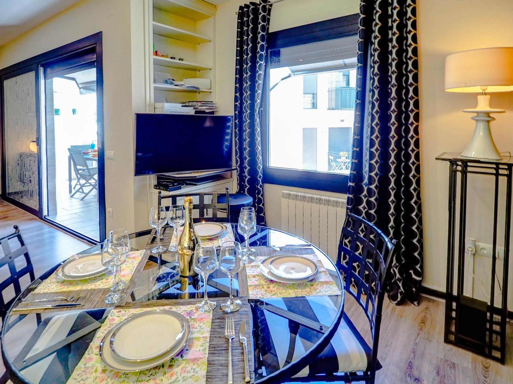 Flamingo Apartment By Hello Homes Sitges Exteriér fotografie